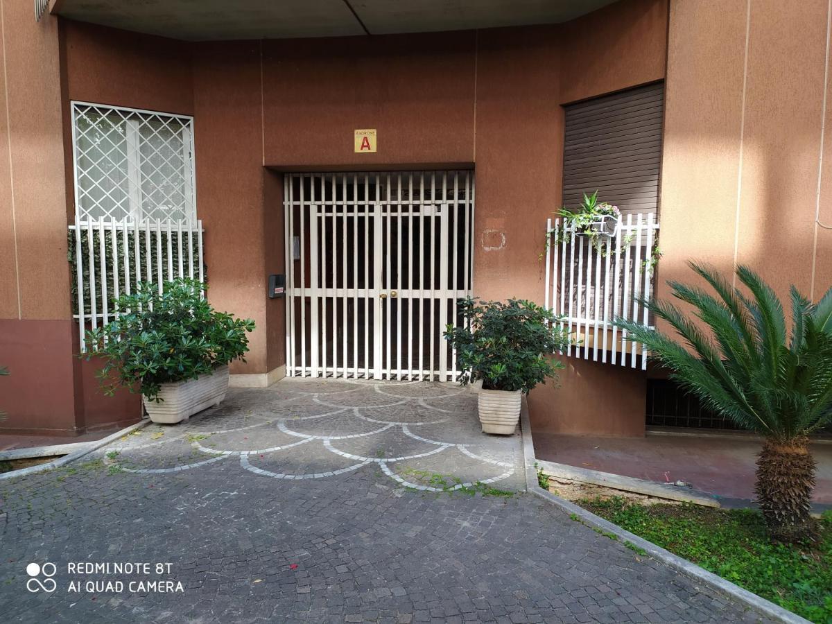 Casa Di Marco A Trastevere Rome Buitenkant foto